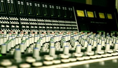 Afinal, quais as diferenças entre Produtor Musical e Produtor Fonográfico?